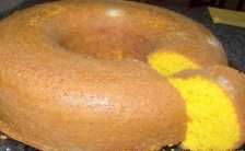 Receita de Bolo de Cenoura com Suco de Laranja
