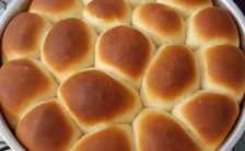 Pão Caseiro Simples e Rápido