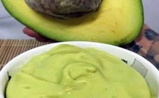 Mousse de Abacate Simples