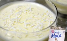 Mousse de Coco com Leite Condensado