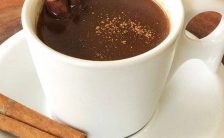 Chocolate Quente com Amido de Milho
