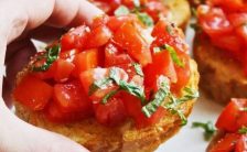 Bruschetta de Tomate