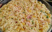 Salada de Macarrão Simples