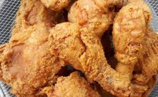 Frango à Passarinho Empanado
