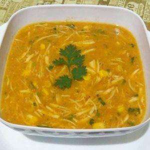 Caldo de Milho com Frango