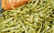Macarrão ao Pesto