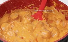Strogonoff de Salsicha com Ketchup