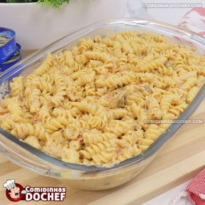 Macarronada com Sardinha Enlatada