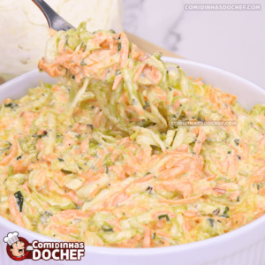 Salada de Repolho Cremoso com Cenoura