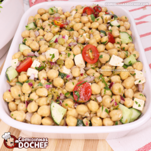 Salada de Grão de Bico com Tomate