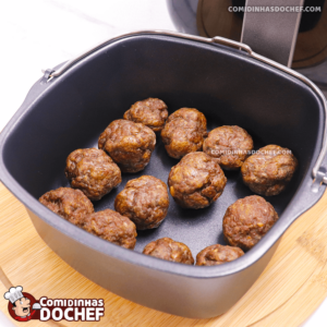 Almondegas de Carne Moída na Airfryer