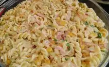 Salada de Macarrão Simples