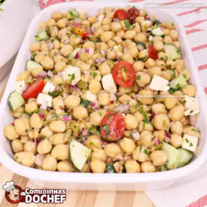 Salada de Grão de Bico com Tomate